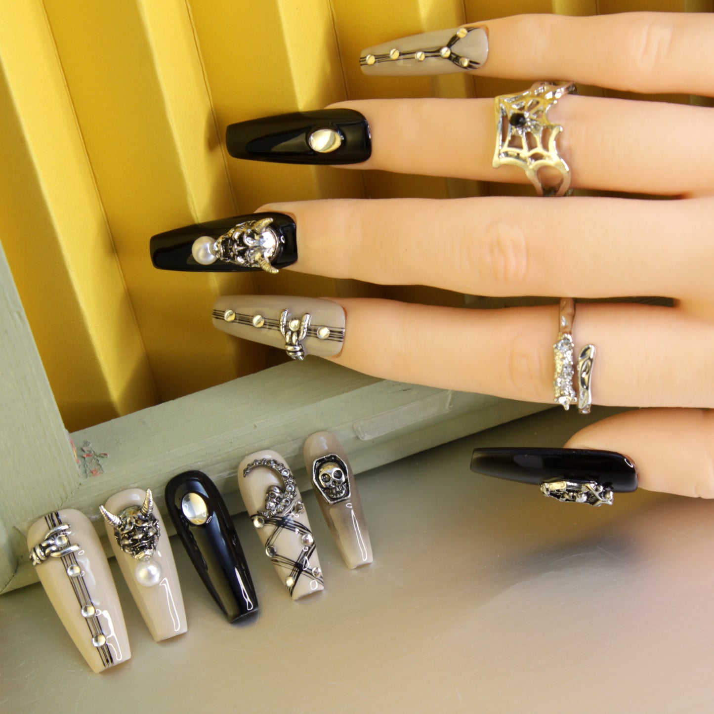 Trend Middle long Black White Mix Color Gothic Punk Rock Press On Nails|Black White Mix ColorNails|Press On Nails|Fake Nails